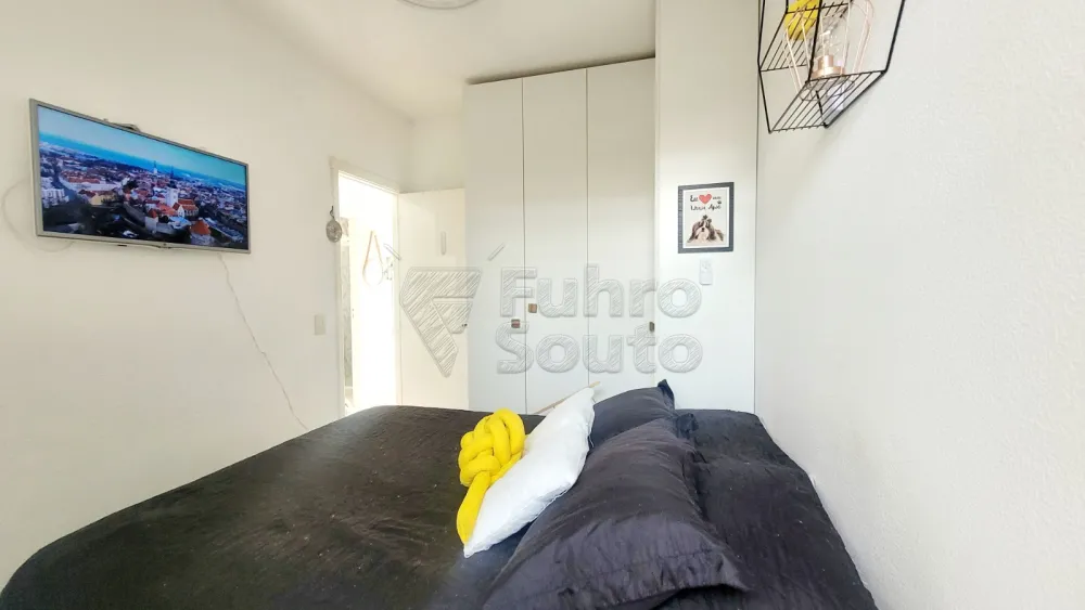 Comprar Casa / Condom&iacute;nio em Pelotas R$ 270.000,00 - Foto 5