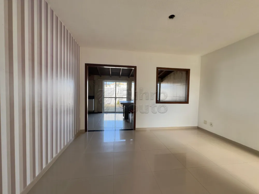 Comprar Casa / Condom&iacute;nio em Pelotas R$ 385.000,00 - Foto 1