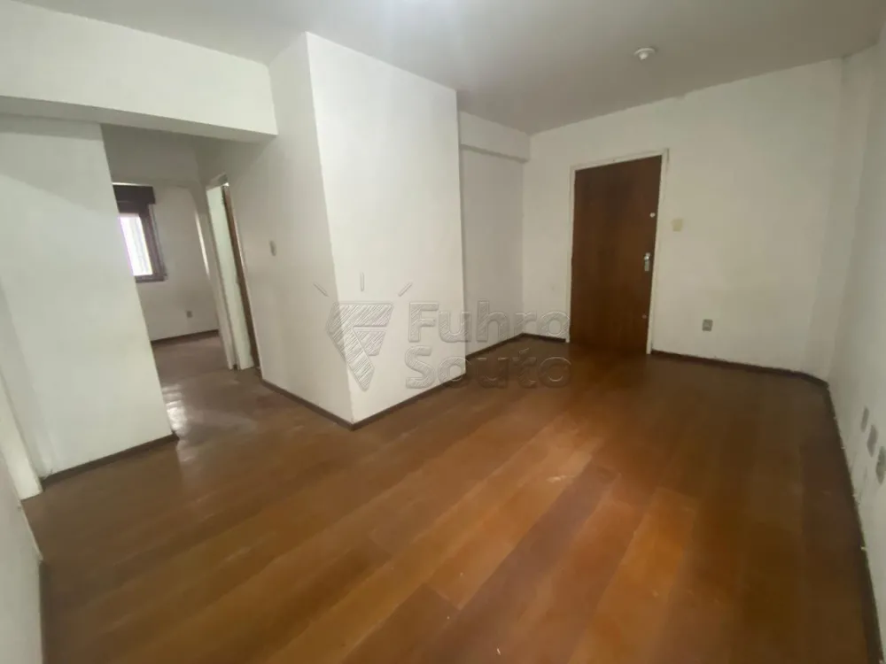 Comprar Apartamento / Padr&atilde;o em Pelotas R$ 230.000,00 - Foto 1