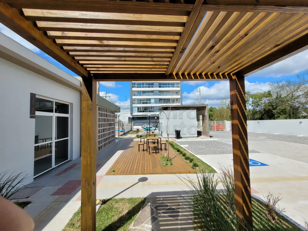 Comprar Apartamento / Padr&atilde;o em Pelotas R$ 245.000,00 - Foto 9
