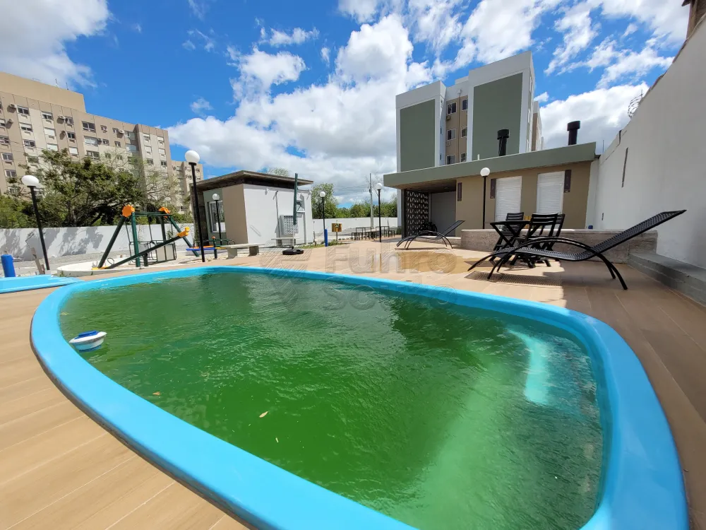 Comprar Apartamento / Padr&atilde;o em Pelotas R$ 245.000,00 - Foto 12