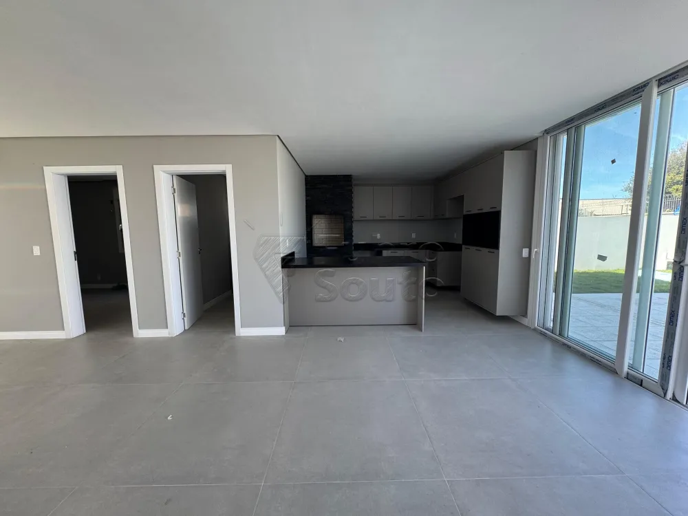 Comprar Casa / Condom&iacute;nio em Pelotas R$ 2.290.000,00 - Foto 2