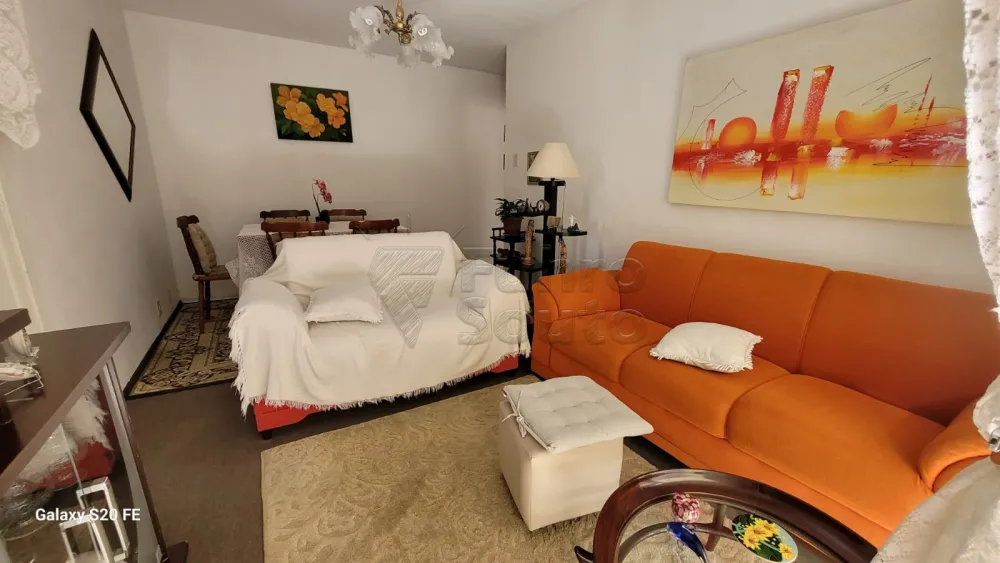 Comprar Apartamento / Padr&atilde;o em Pelotas R$ 200.000,00 - Foto 2