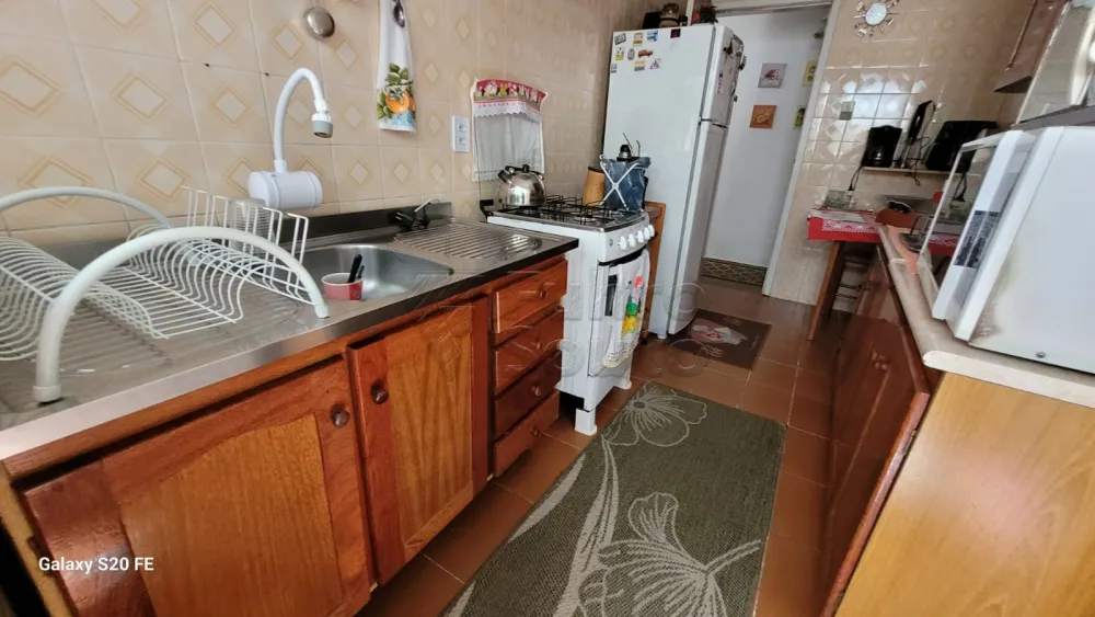 Comprar Apartamento / Padr&atilde;o em Pelotas R$ 200.000,00 - Foto 5