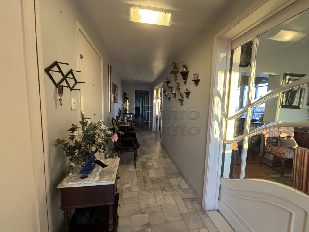 Comprar Apartamento / Padr&atilde;o em Pelotas R$ 800.000,00 - Foto 6