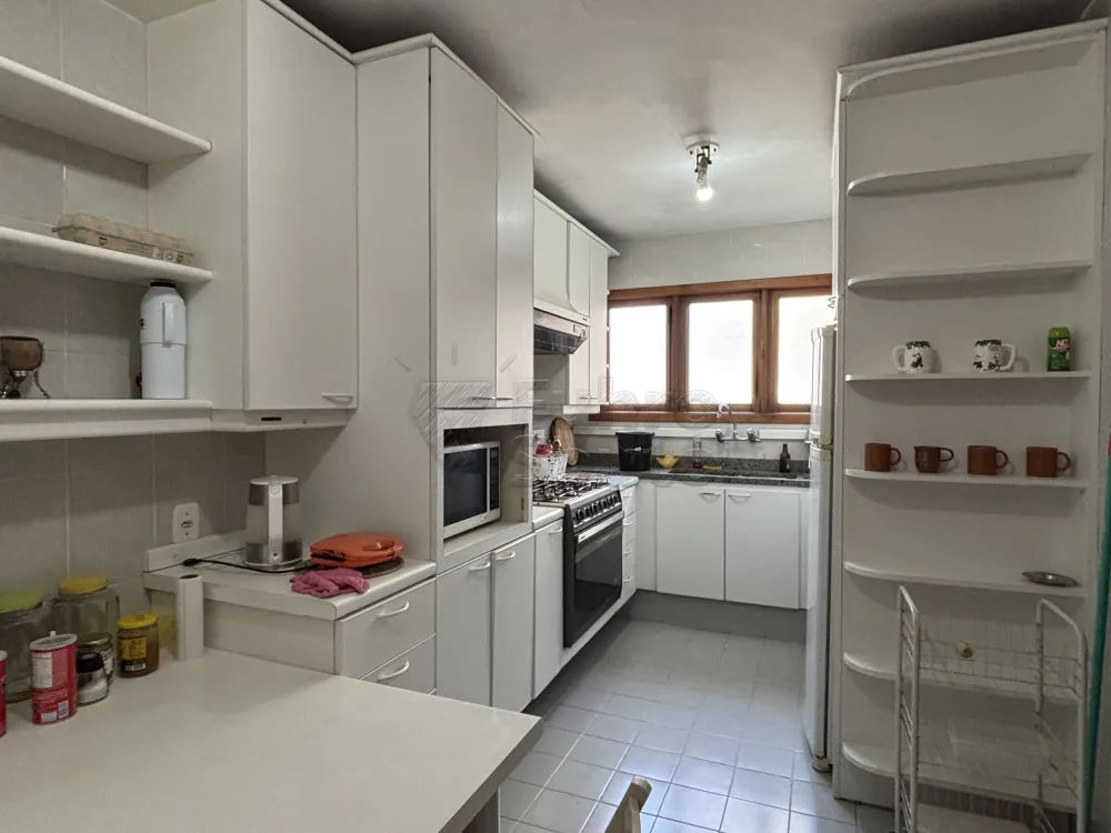 Comprar Apartamento / Padr&atilde;o em Pelotas R$ 850.000,00 - Foto 5