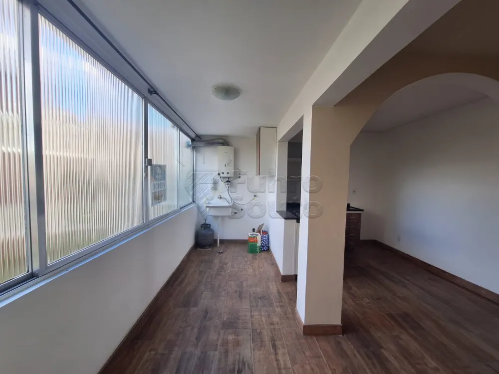 Comprar Apartamento / Padr&atilde;o em Pelotas R$ 330.000,00 - Foto 4