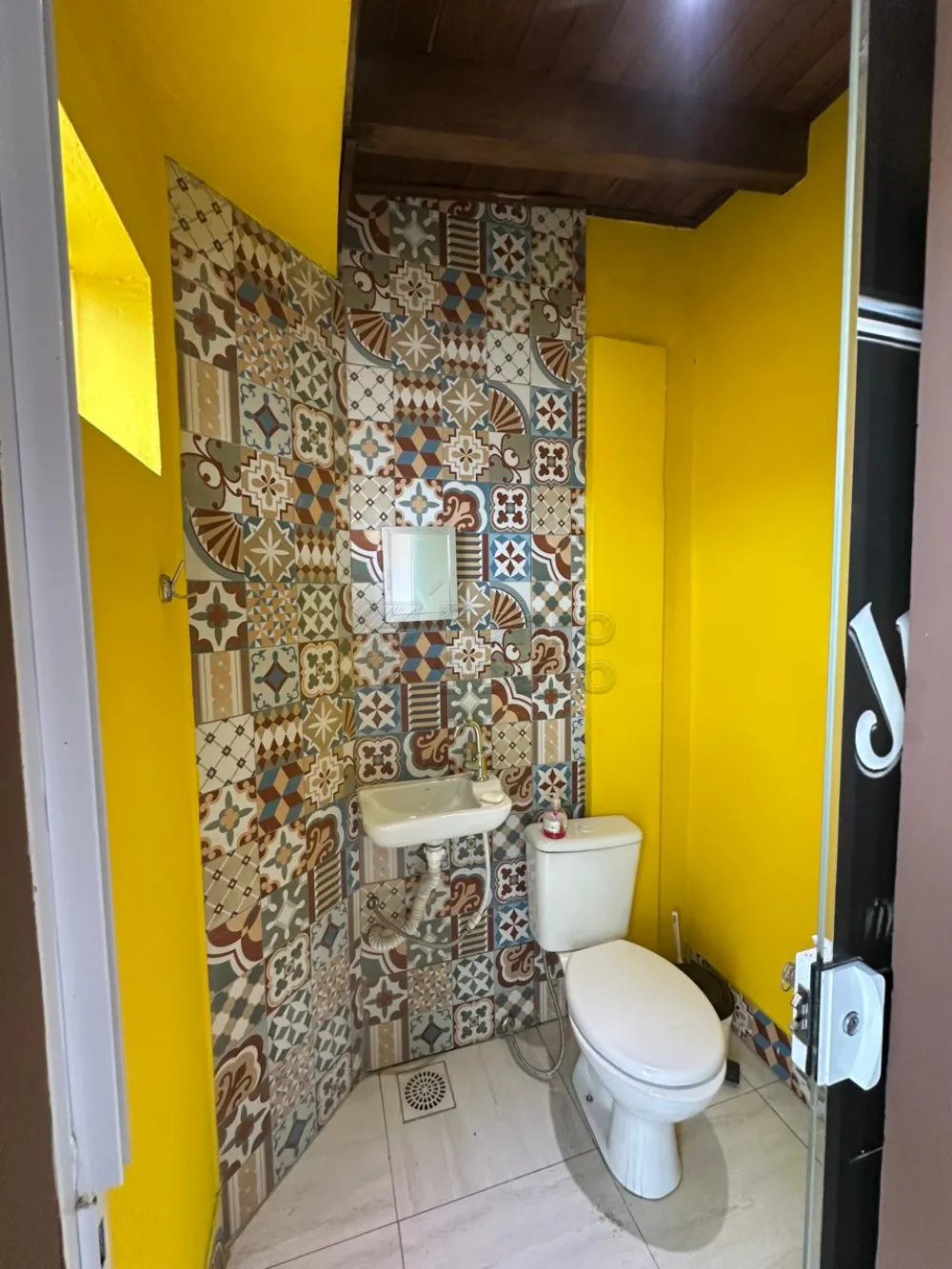 Comprar Casa / Padr&atilde;o em Pelotas R$ 810.000,00 - Foto 11