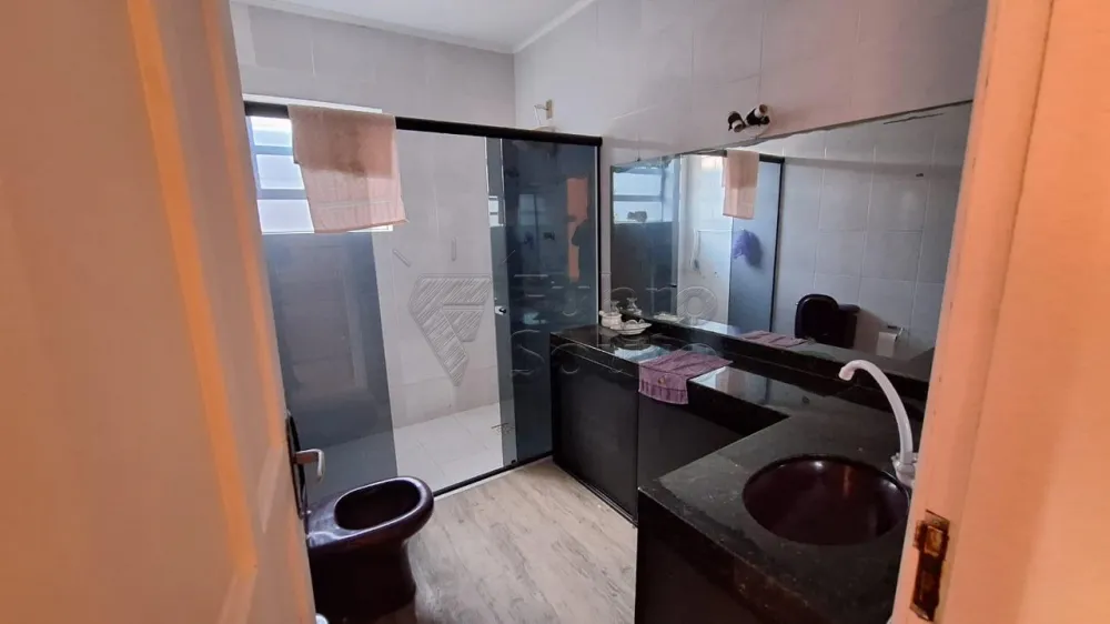 Comprar Casa / Padr&atilde;o em Pelotas R$ 670.000,00 - Foto 5