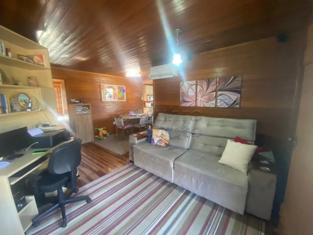 Comprar Casa / Padr&atilde;o em Pelotas R$ 820.000,00 - Foto 2