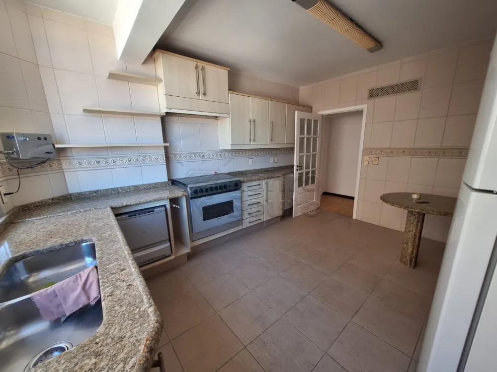 Comprar Apartamento / Padr&atilde;o em Pelotas R$ 395.000,00 - Foto 4