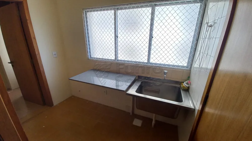 Comprar Apartamento / Padr&atilde;o em Pelotas R$ 650.000,00 - Foto 7