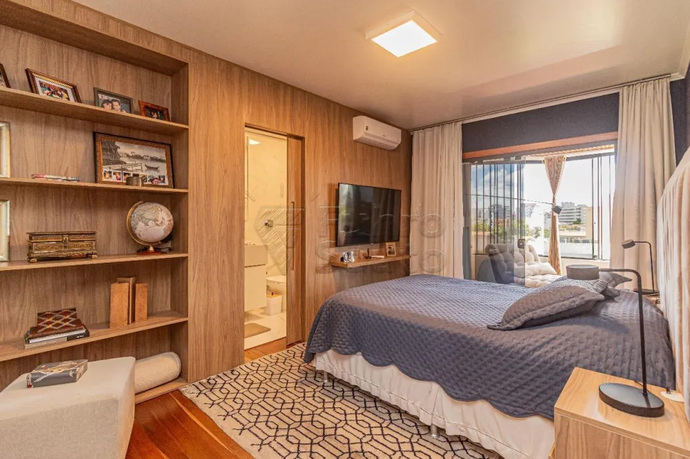 Comprar Apartamento / Padr&atilde;o em Pelotas R$ 980.000,00 - Foto 14