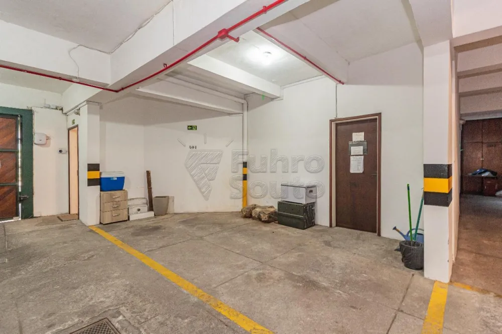 Comprar Apartamento / Padr&atilde;o em Pelotas R$ 980.000,00 - Foto 21