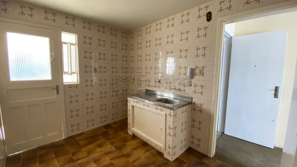 Comprar Apartamento / Padr&atilde;o em Pelotas R$ 280.000,00 - Foto 3
