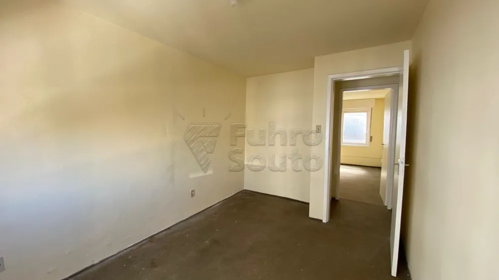 Comprar Apartamento / Padr&atilde;o em Pelotas R$ 280.000,00 - Foto 7