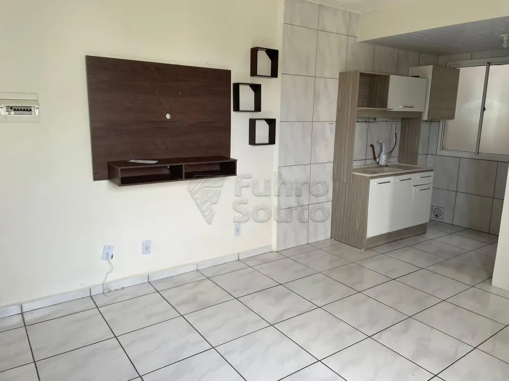 Comprar Apartamento / Padr&atilde;o em Pelotas R$ 160.000,00 - Foto 1