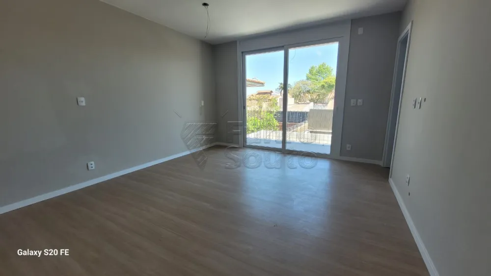 Comprar Casa / Padr&atilde;o em Pelotas R$ 1.180.000,00 - Foto 7