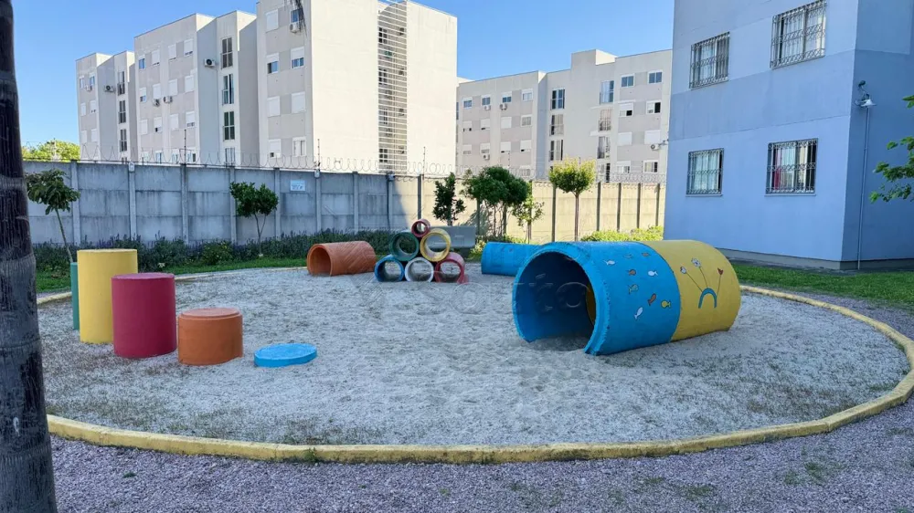 Comprar Apartamento / Padr&atilde;o em Pelotas R$ 110.000,00 - Foto 7