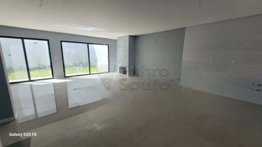 Comprar Casa / Padr&atilde;o em Pelotas R$ 1.320.000,00 - Foto 1