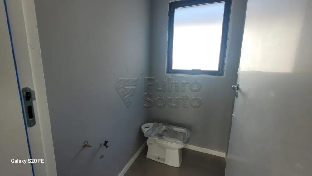 Comprar Casa / Padr&atilde;o em Pelotas R$ 1.320.000,00 - Foto 10