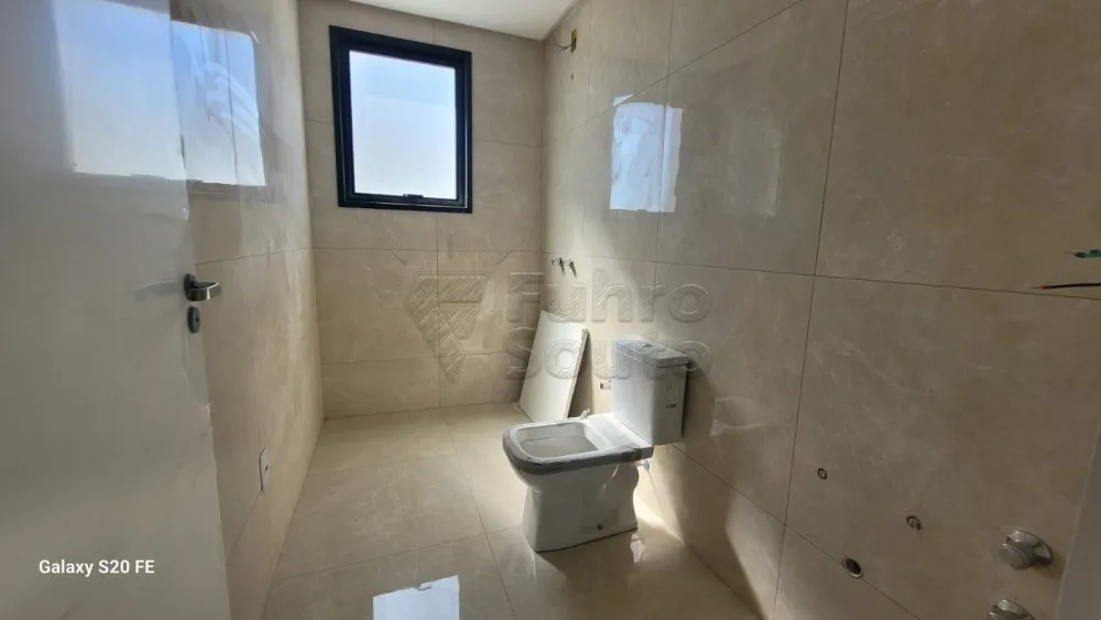 Comprar Casa / Padr&atilde;o em Pelotas R$ 1.320.000,00 - Foto 8