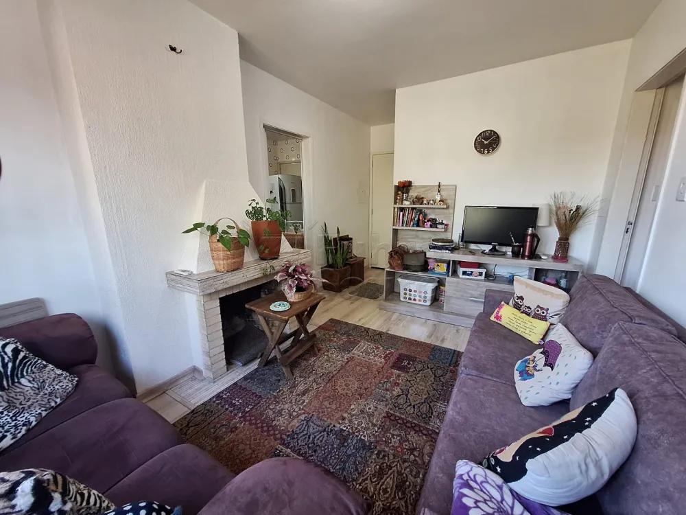 Comprar Apartamento / Padr&atilde;o em Pelotas R$ 270.000,00 - Foto 1