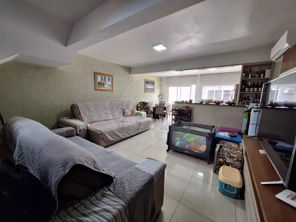 Comprar Casa / Padr&atilde;o em Pelotas R$ 1.190.000,00 - Foto 1