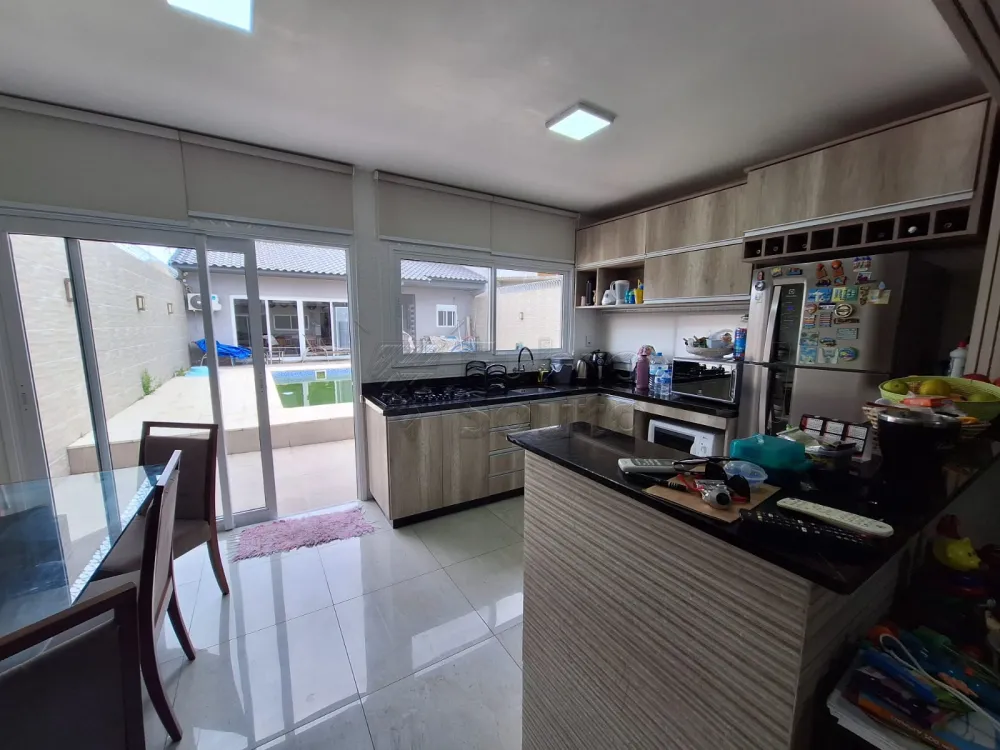 Comprar Casa / Padr&atilde;o em Pelotas R$ 1.190.000,00 - Foto 4