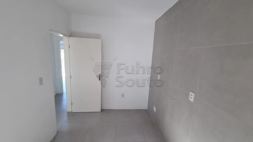 Comprar Apartamento / Fora de Condom&iacute;nio em Pelotas R$ 250.000,00 - Foto 4