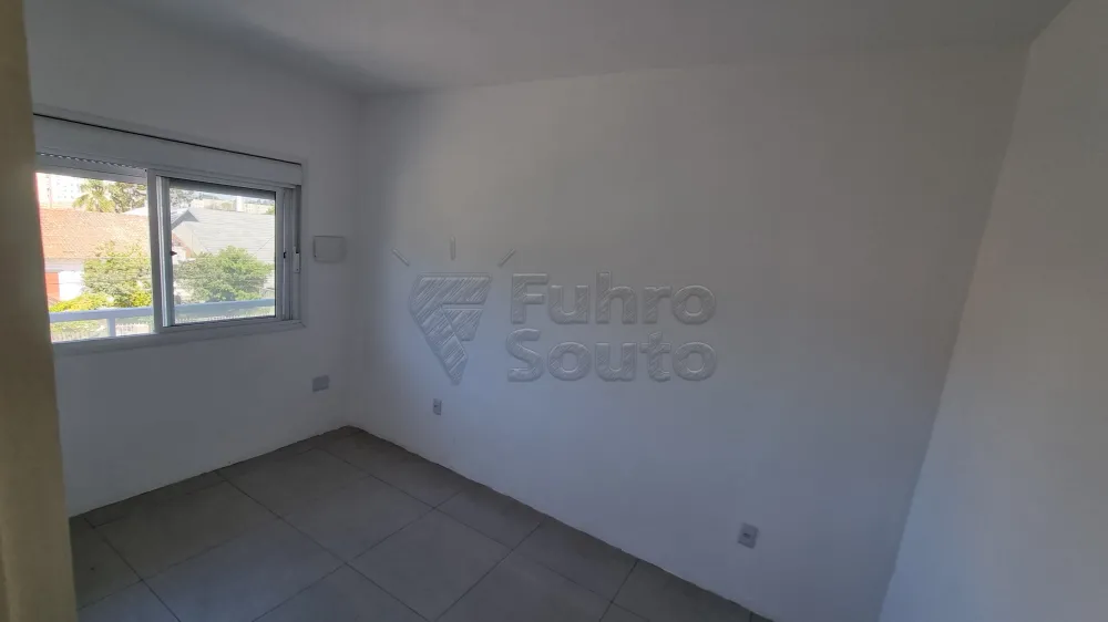 Comprar Apartamento / Fora de Condom&iacute;nio em Pelotas R$ 250.000,00 - Foto 6