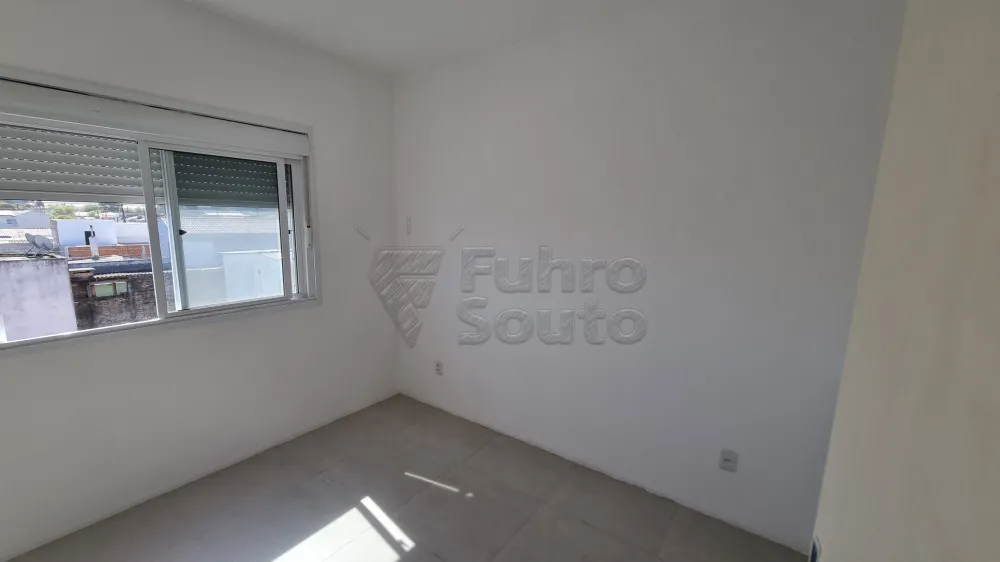 Comprar Apartamento / Fora de Condom&iacute;nio em Pelotas R$ 170.000,00 - Foto 5