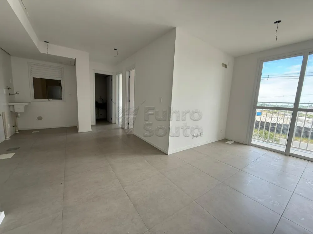 Comprar Apartamento / Padr&atilde;o em Pelotas R$ 260.000,00 - Foto 1