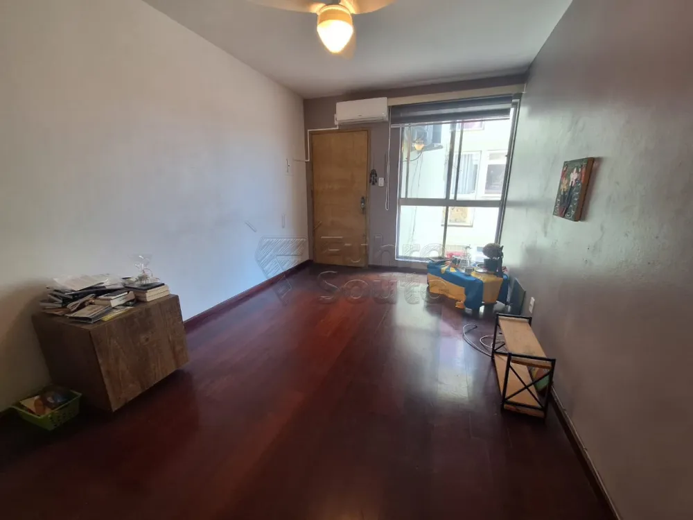 Comprar Apartamento / Padr&atilde;o em Pelotas R$ 190.000,00 - Foto 1