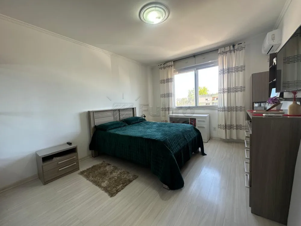 Comprar Apartamento / Padr&atilde;o em Pelotas R$ 415.000,00 - Foto 3