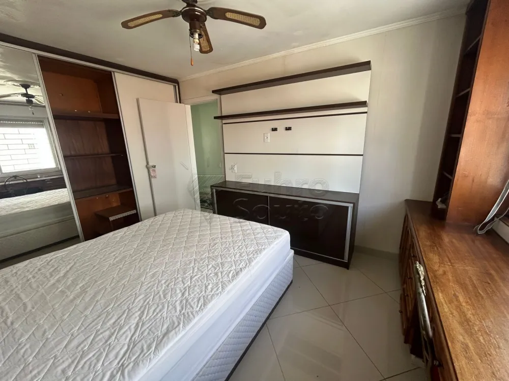 Comprar Apartamento / Padr&atilde;o em Pelotas R$ 320.000,00 - Foto 9