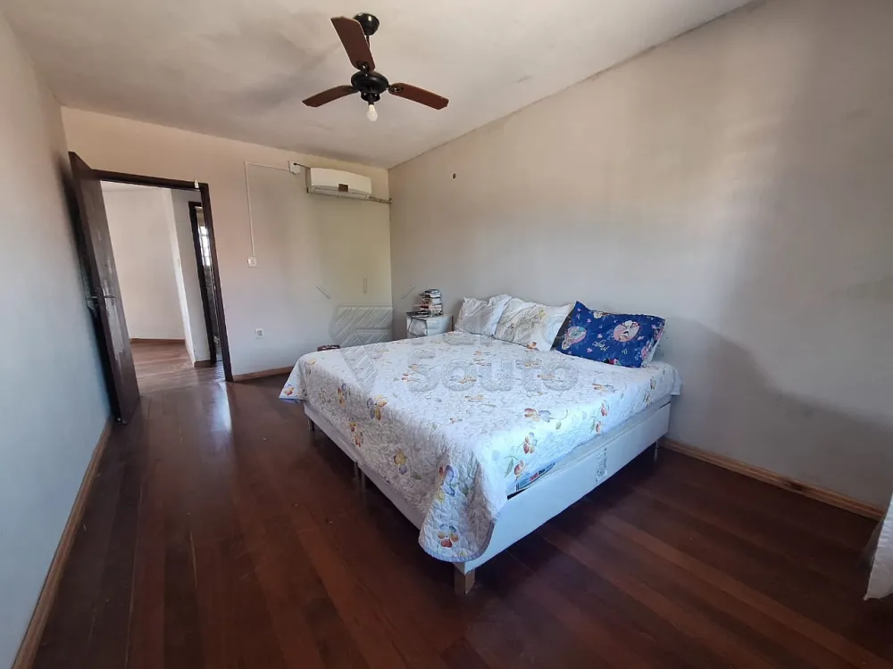 Comprar Casa / Padr&atilde;o em Pelotas R$ 550.000,00 - Foto 5