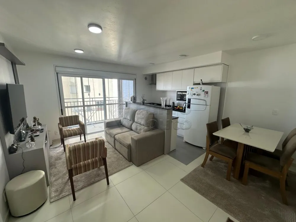 Comprar Apartamento / Padr&atilde;o em Pelotas R$ 475.000,00 - Foto 2