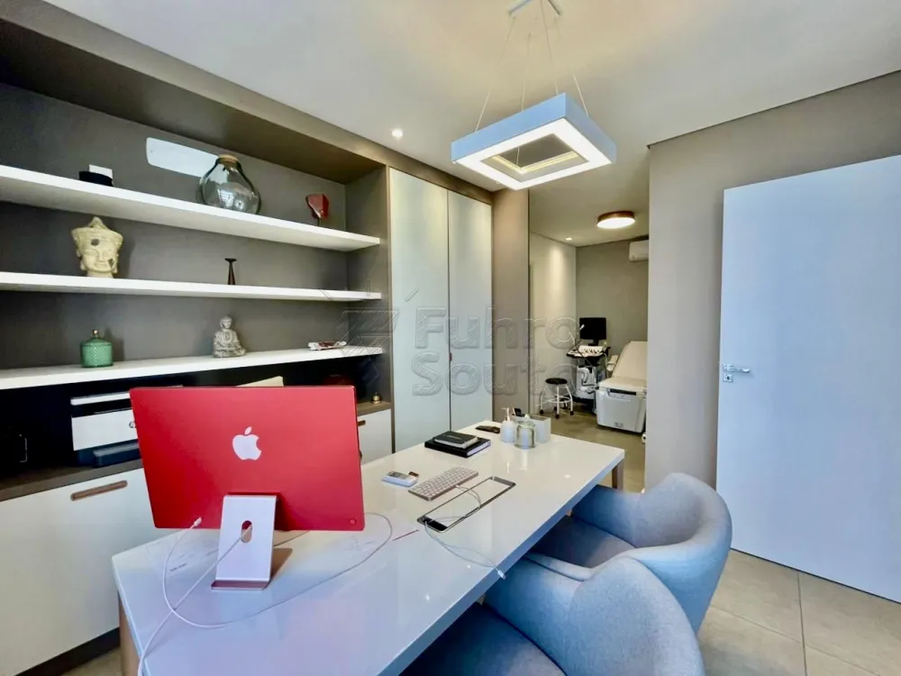 Comprar Comercial / Sala em Condom&iacute;nio em Pelotas R$ 901.000,00 - Foto 1