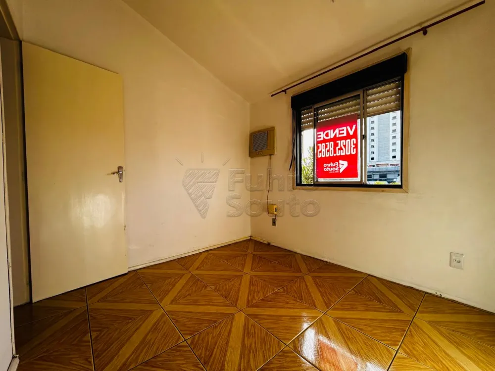 Comprar Apartamento / Padr&atilde;o em Pelotas R$ 150.000,00 - Foto 3