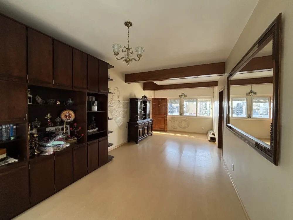 Comprar Apartamento / Padr&atilde;o em Pelotas R$ 250.000,00 - Foto 1