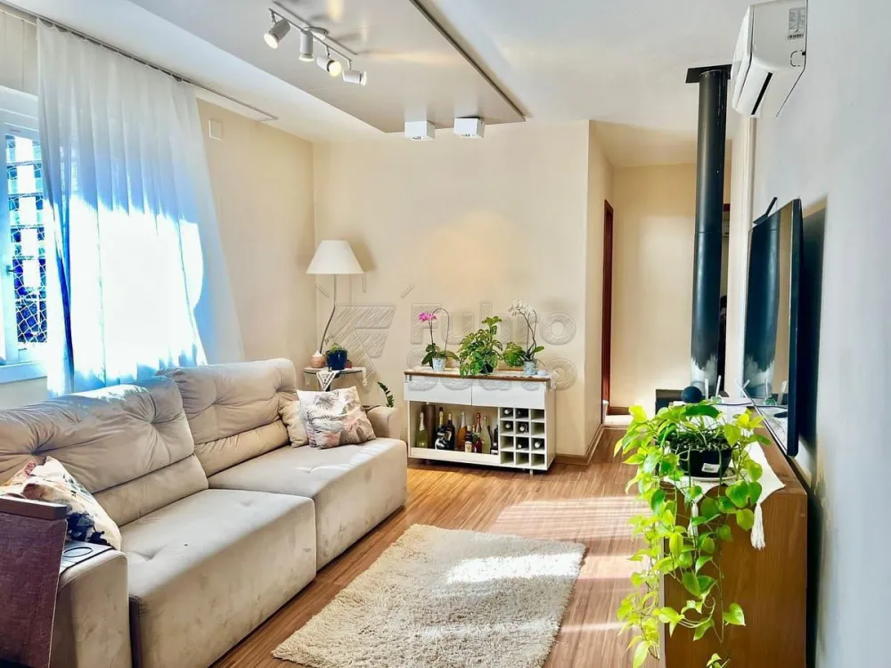 Comprar Apartamento / Padr&atilde;o em Pelotas R$ 345.000,00 - Foto 1