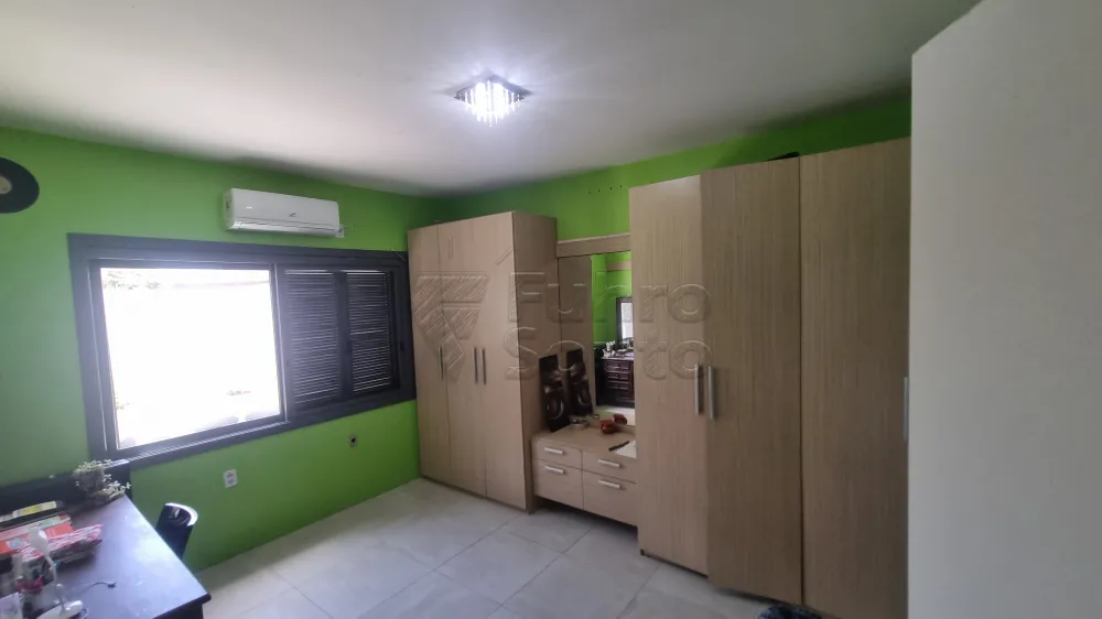 Comprar Casa / Padr&atilde;o em Pelotas R$ 2.450.000,00 - Foto 9