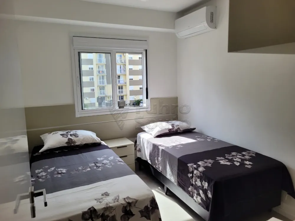 Comprar Apartamento / Padr&atilde;o em Pelotas R$ 362.000,00 - Foto 5