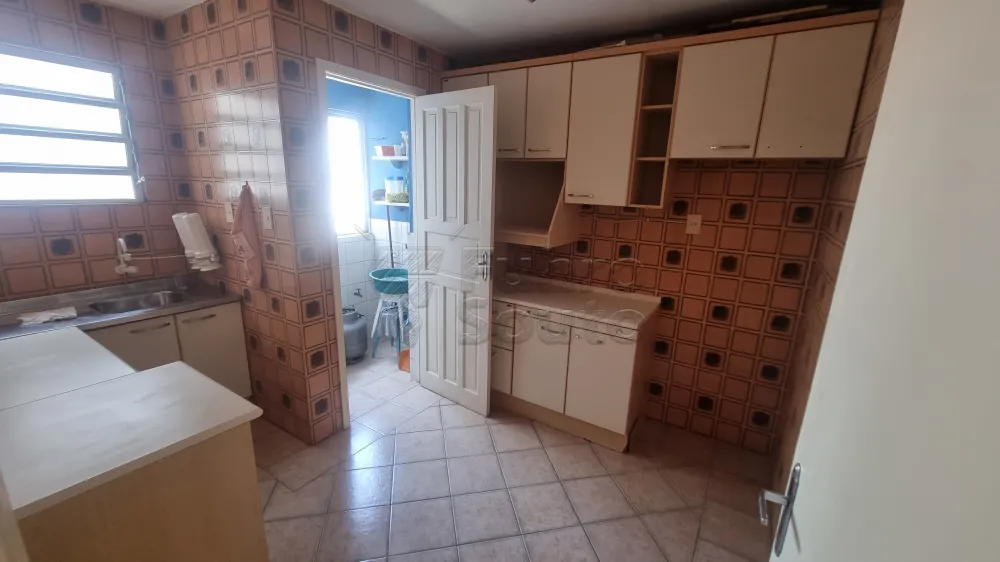 Comprar Apartamento / Padr&atilde;o em Pelotas R$ 190.000,00 - Foto 3