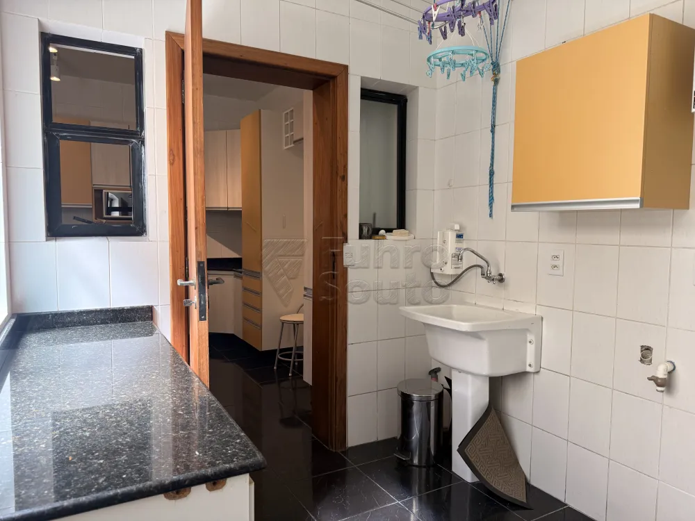 Comprar Apartamento / Cobertura em Pelotas R$ 1.290.000,00 - Foto 4