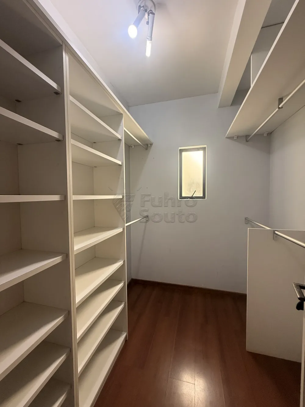 Comprar Apartamento / Cobertura em Pelotas R$ 1.290.000,00 - Foto 8