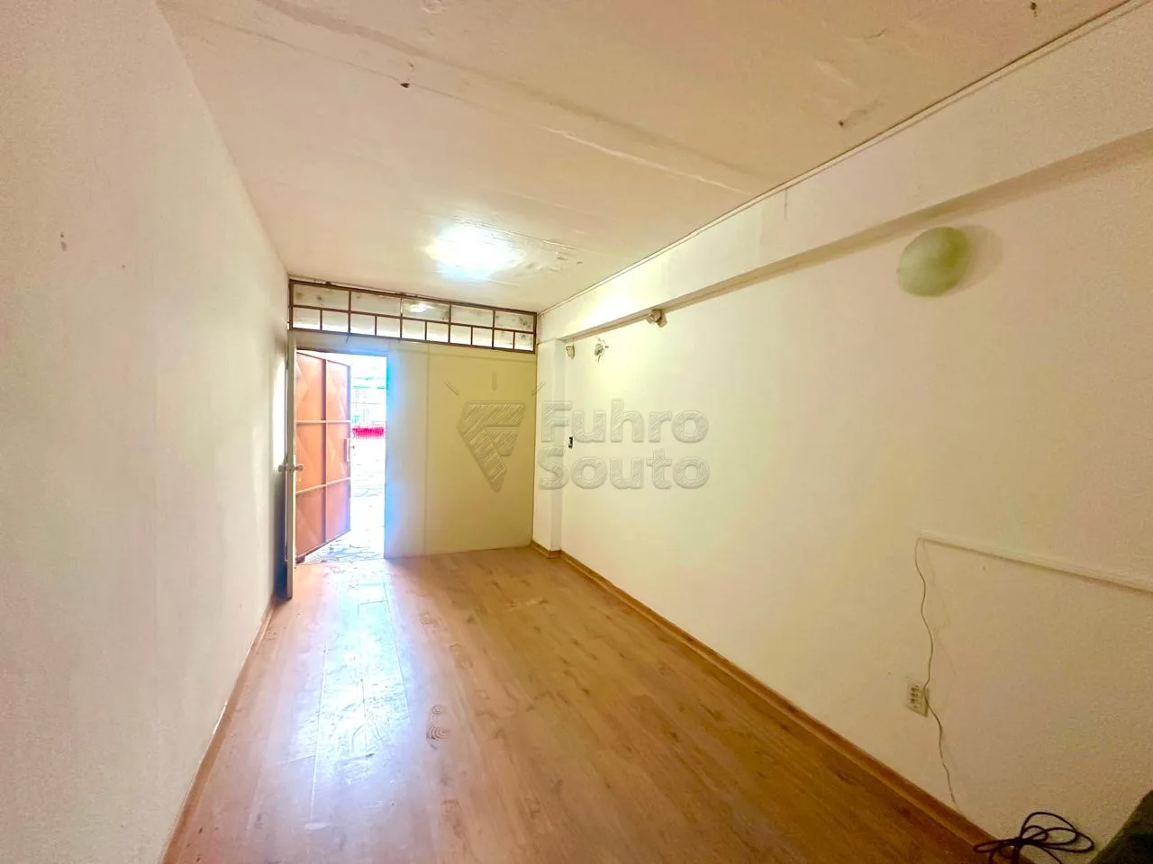 Comprar Apartamento / Padr&atilde;o em Pelotas R$ 385.000,00 - Foto 6