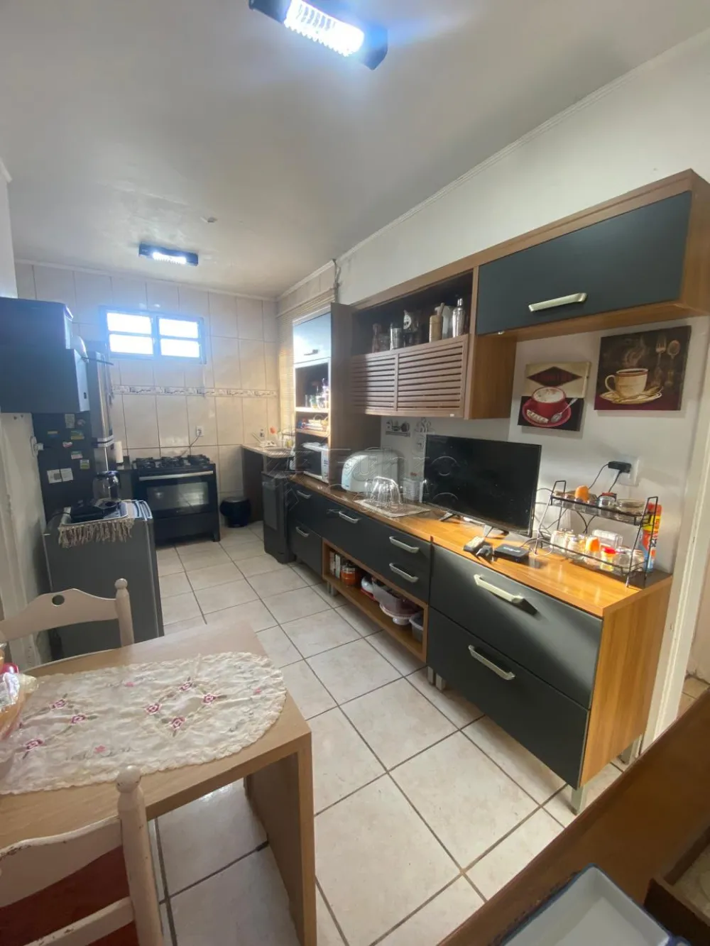 Comprar Casa / Padr&atilde;o em Pelotas R$ 490.000,00 - Foto 3