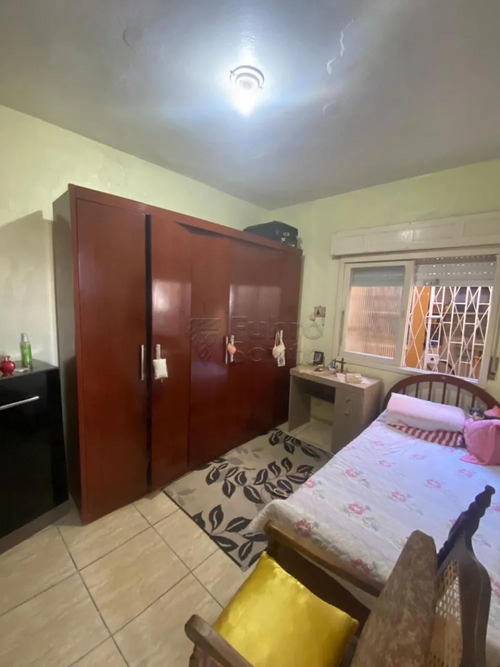 Comprar Casa / Padr&atilde;o em Pelotas R$ 490.000,00 - Foto 6